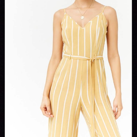 Forever 21 Tops - NEW ITEM.  STRIPED JUMPER